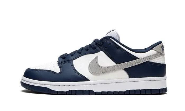 Dunk Low Summit White Midnight Navy - MNR Sneakers