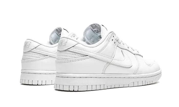 Dunk Low Triple White (2021) - MNR Sneakers