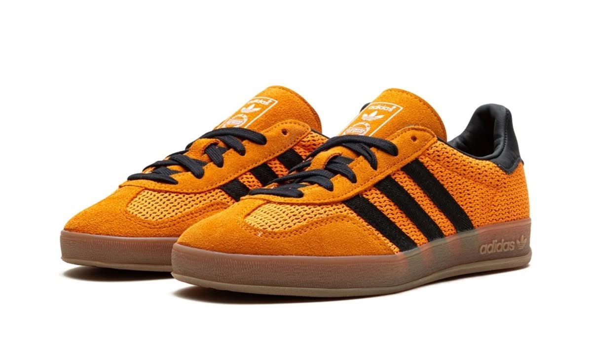Gazelle Indoor Orange Gum - MNR Sneakers