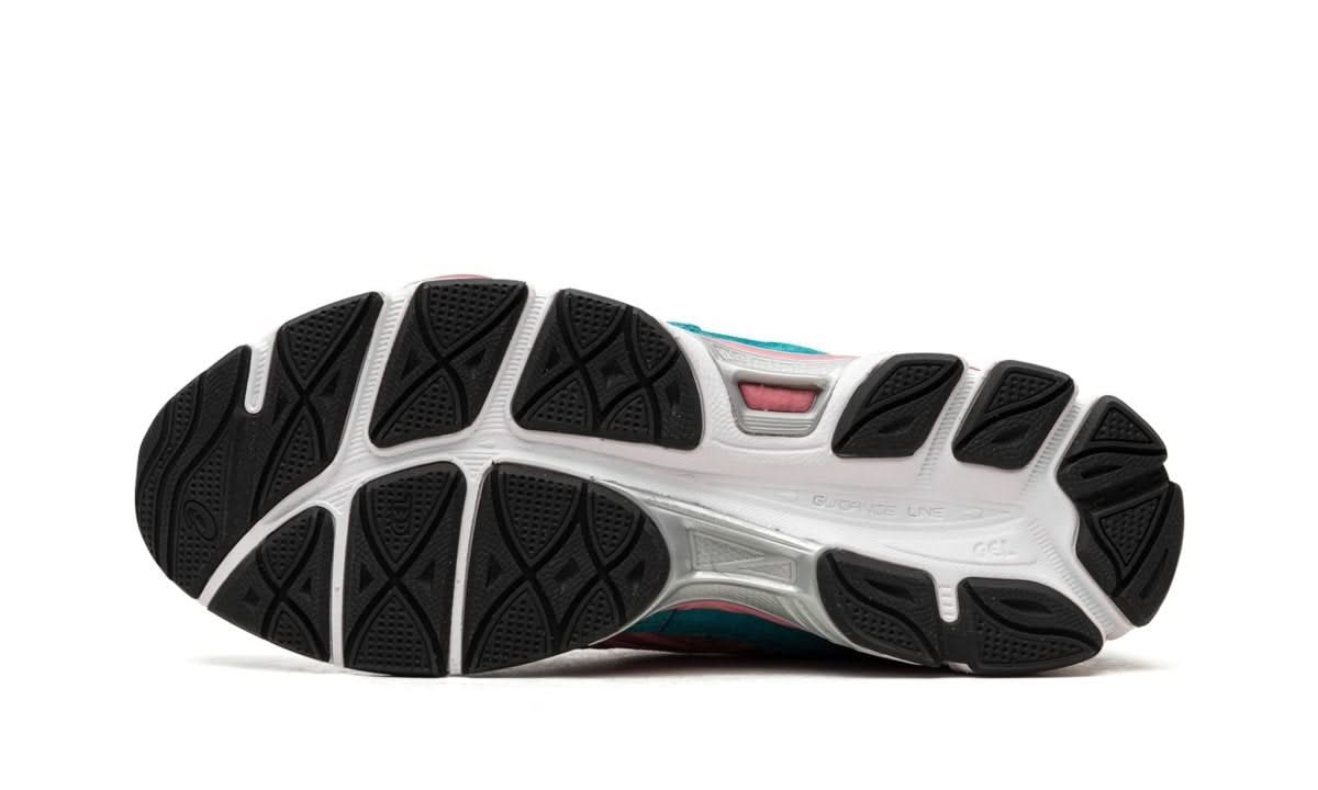 Gel-NYC Awake NY Teal - MNR Sneakers