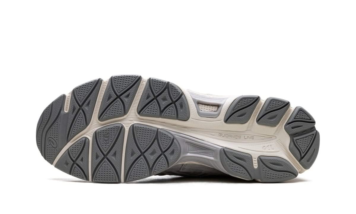 Gel-NYC Cloud Grey Green - MNR Sneakers