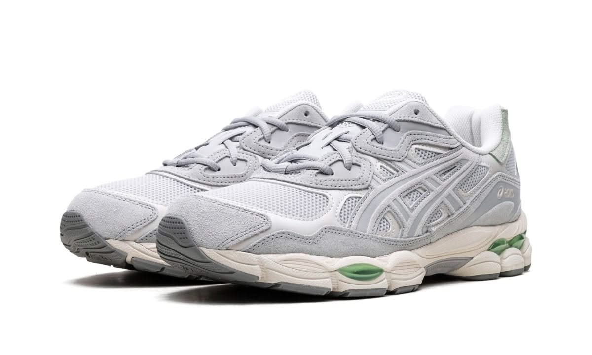 Gel-NYC Cloud Grey Green - MNR Sneakers