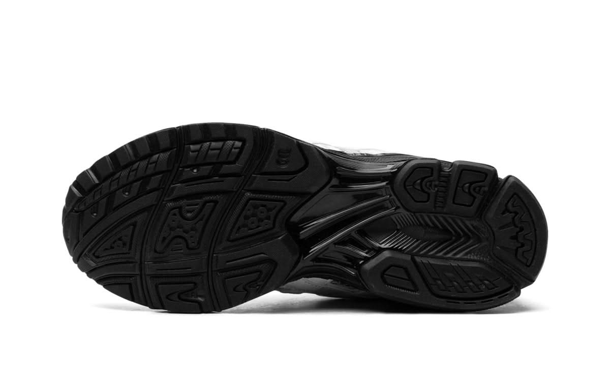 Gmb H X Asics Gel Kayano Legacy GREY BLACK - MNR Sneakers