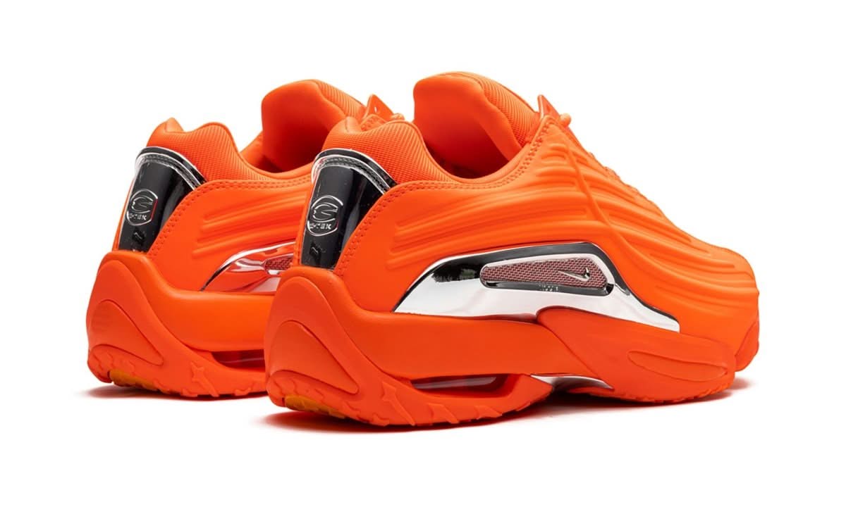 Hot Step 2 NOCTA Total Orange - MNR Sneakers