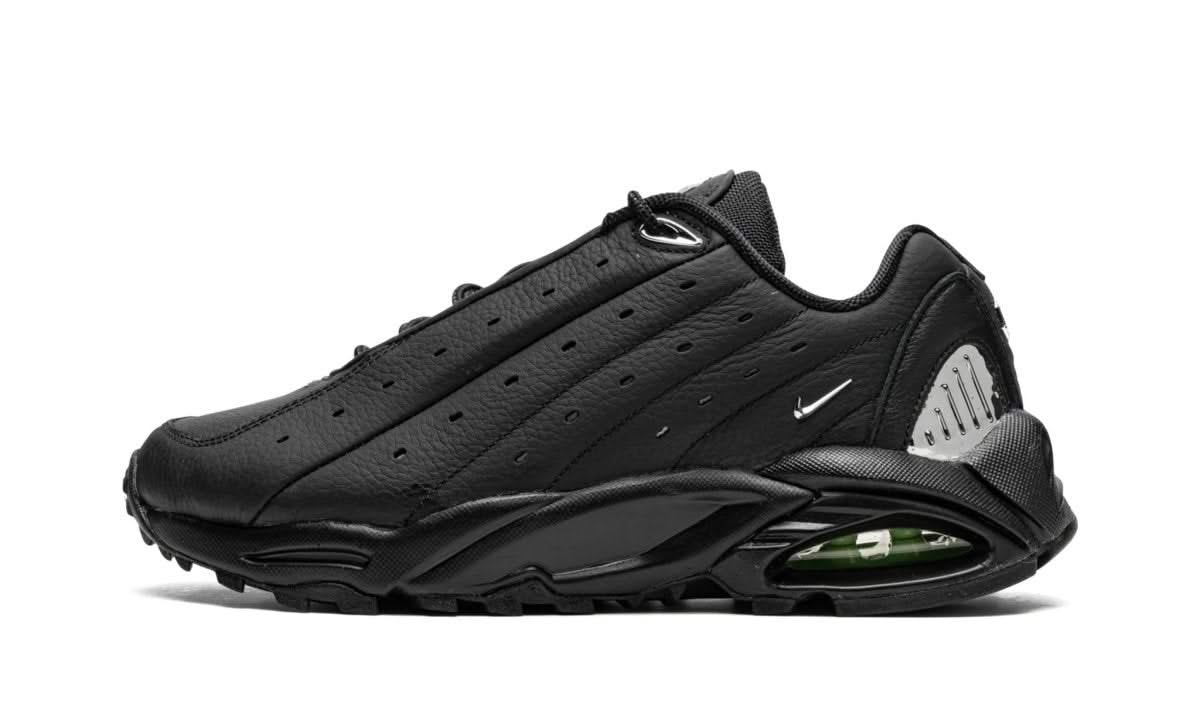 Hot Step Terra NOCTA Black - MNR Sneakers