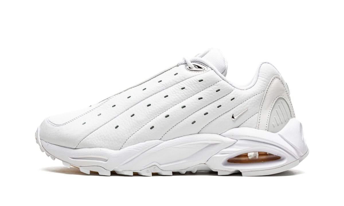 Hot Step Terra NOCTA White - MNR Sneakers