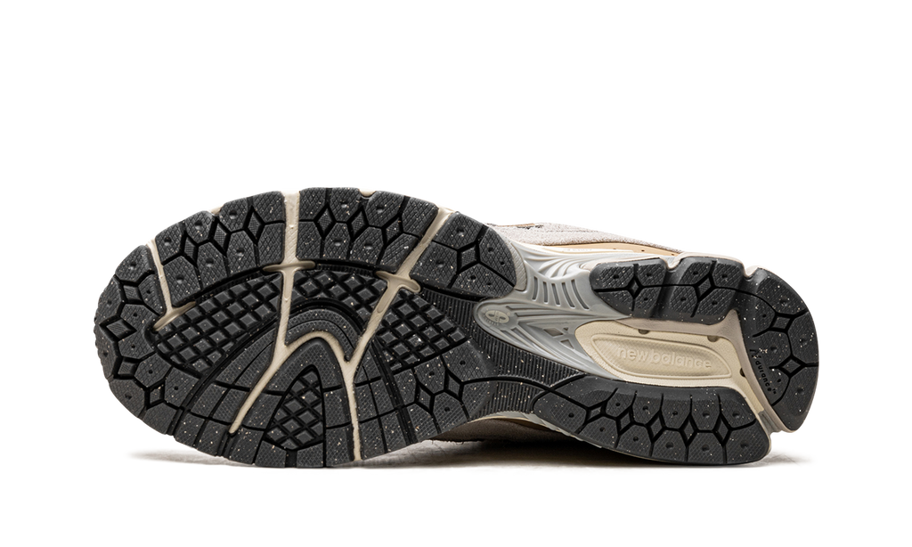 2002R Rain Cloud Angora