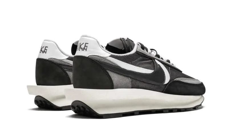 LD Waffle Sacai Black Anthracite - MNR Sneakers
