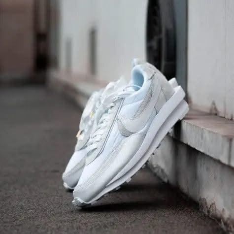 LD Waffle Sacai White - MNR Sneakers