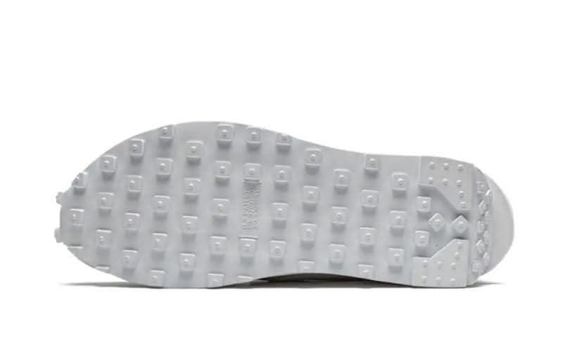 LD Waffle Sacai White - MNR Sneakers