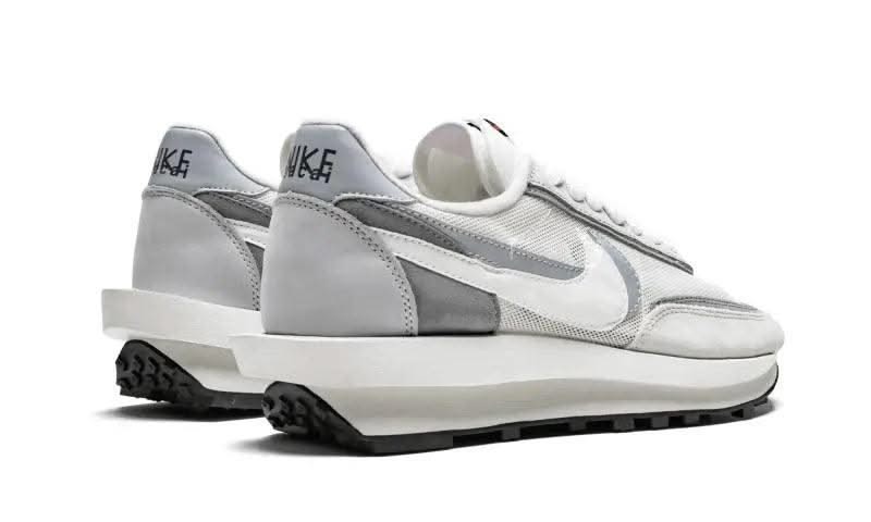 LD Waffle Sacai White Grey - MNR Sneakers