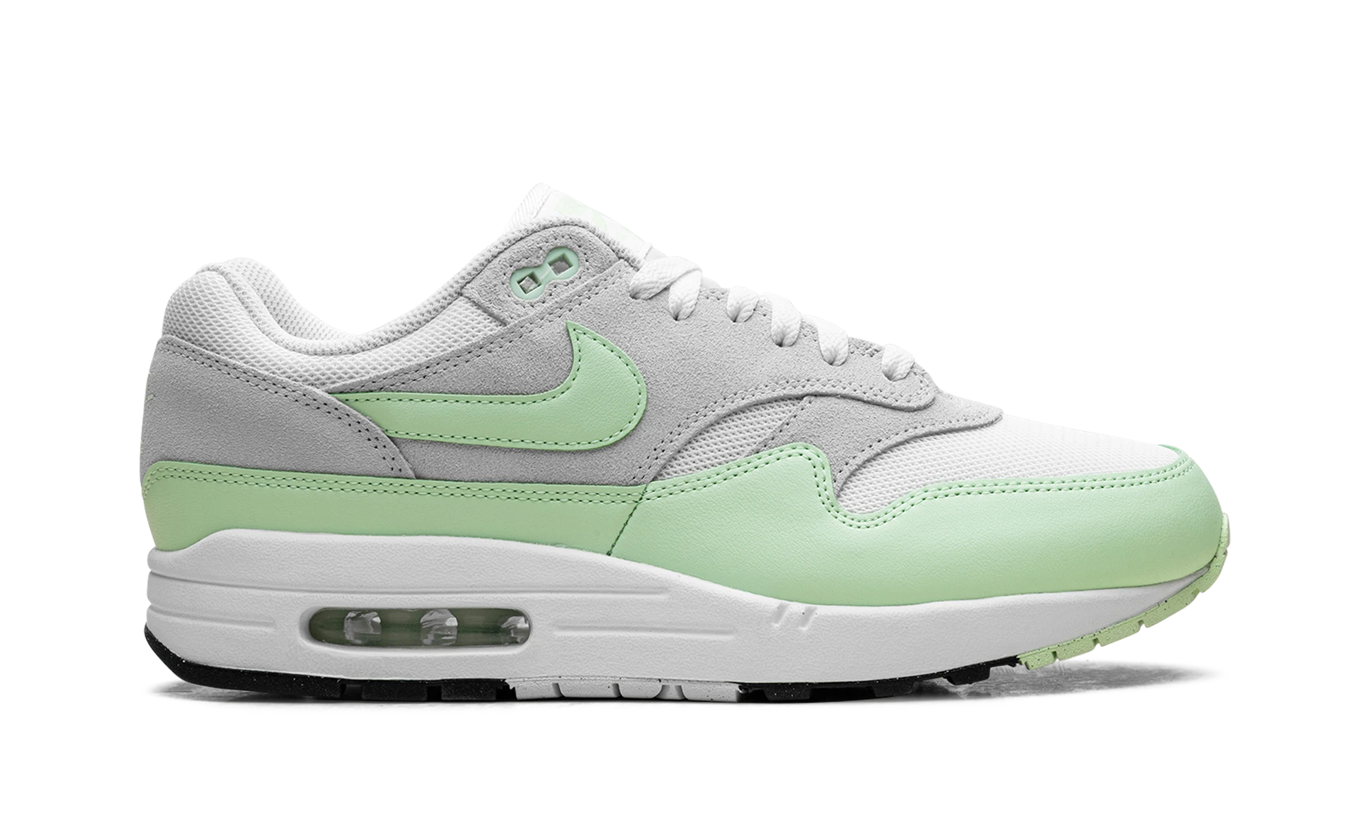 Basket Nike Air Max 1 Essential Summit White Photon Dust Vapor Green en cuir blanc, gris et noir, disponible en France, Suisse, Belgique et Luxembourg — vue de profil extérieur.