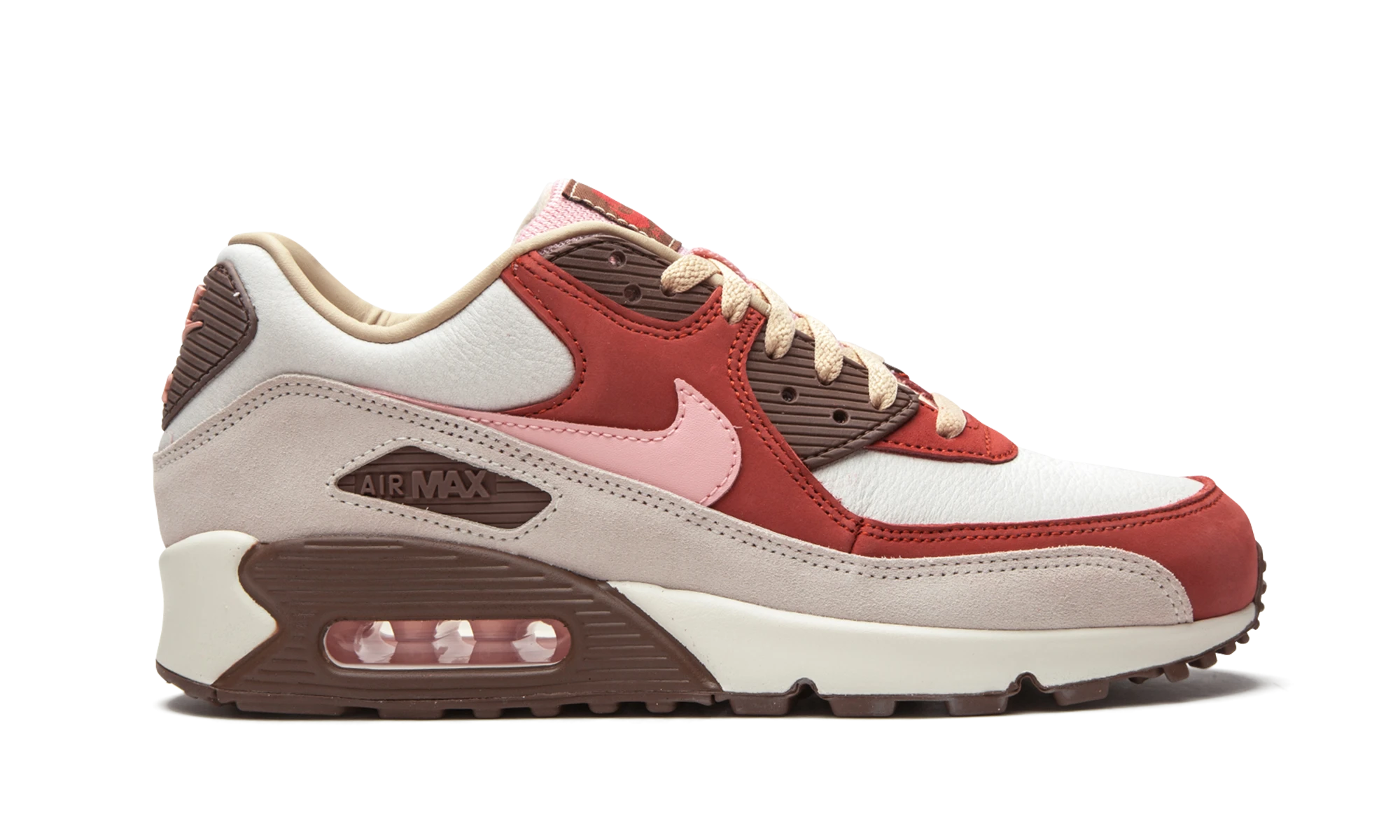 Basket Nike Air Max 90 NRG Bacon en cuir beige et marron, disponible en France, Suisse, Belgique et Luxembourg — vue de profil extérieur.