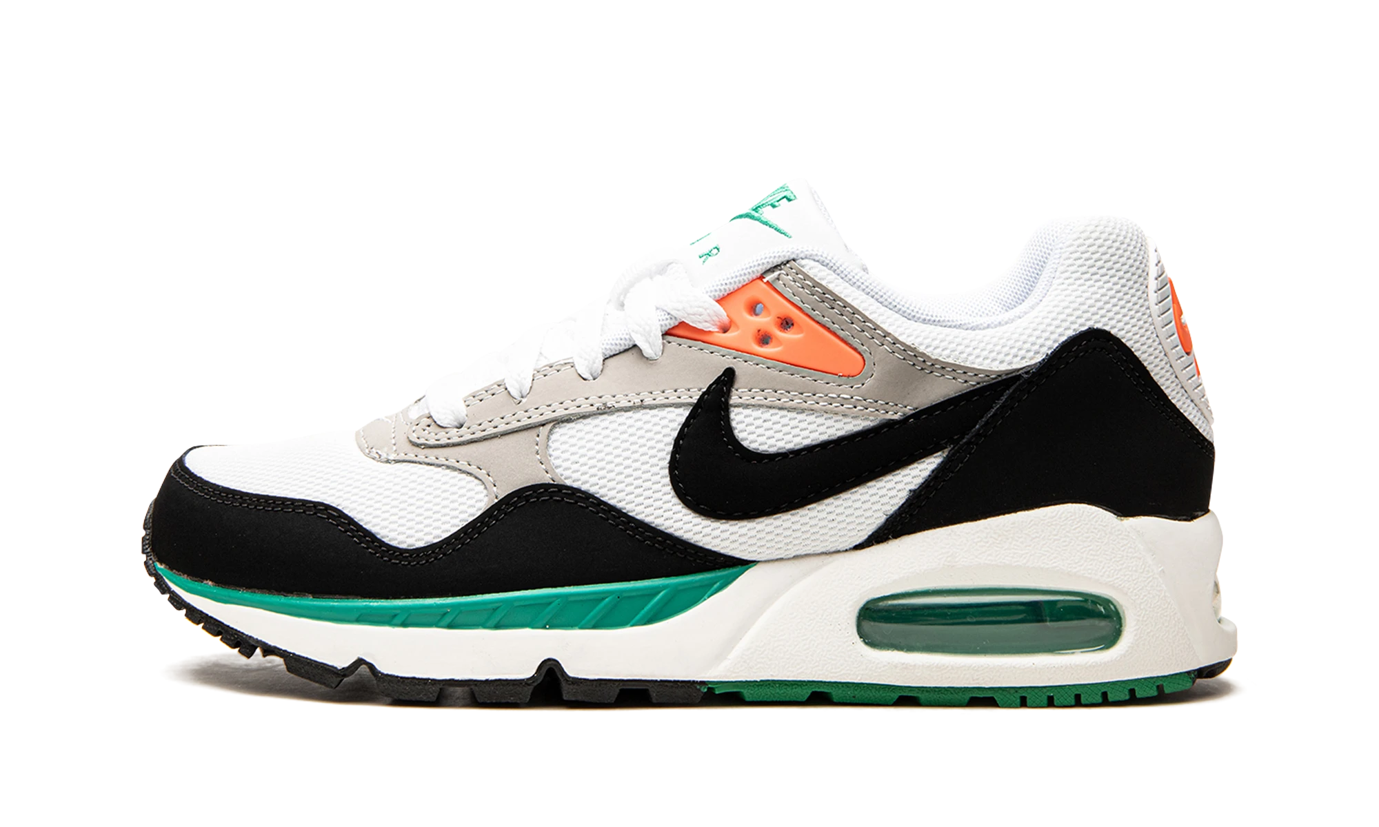 Détail du côté intérieur de la basket Nike Air Max Correlate New Green Bright Mango blanc, vert et noir.