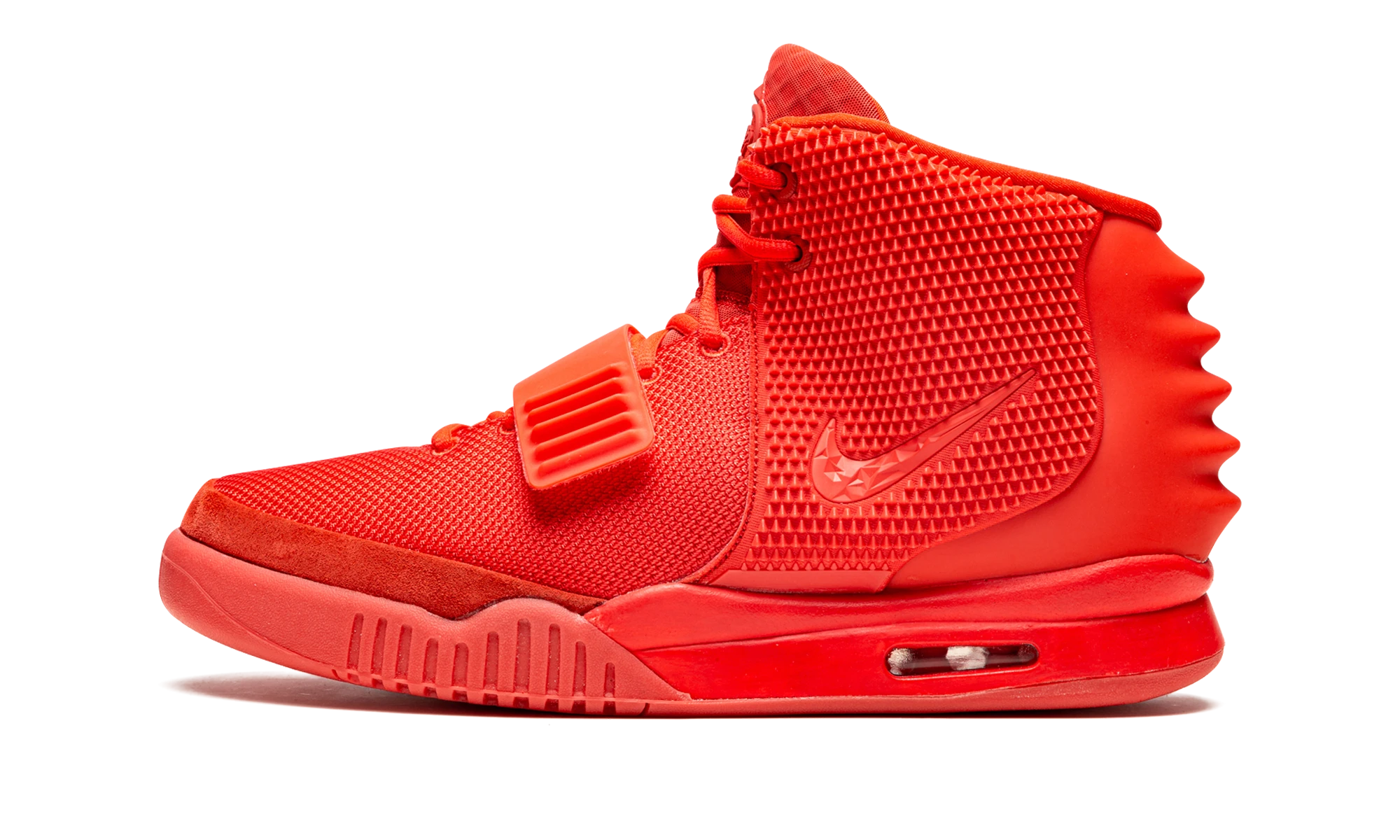 Détail du côté intérieur de la basket Nike Air Yeezy 2 Red October rouge.