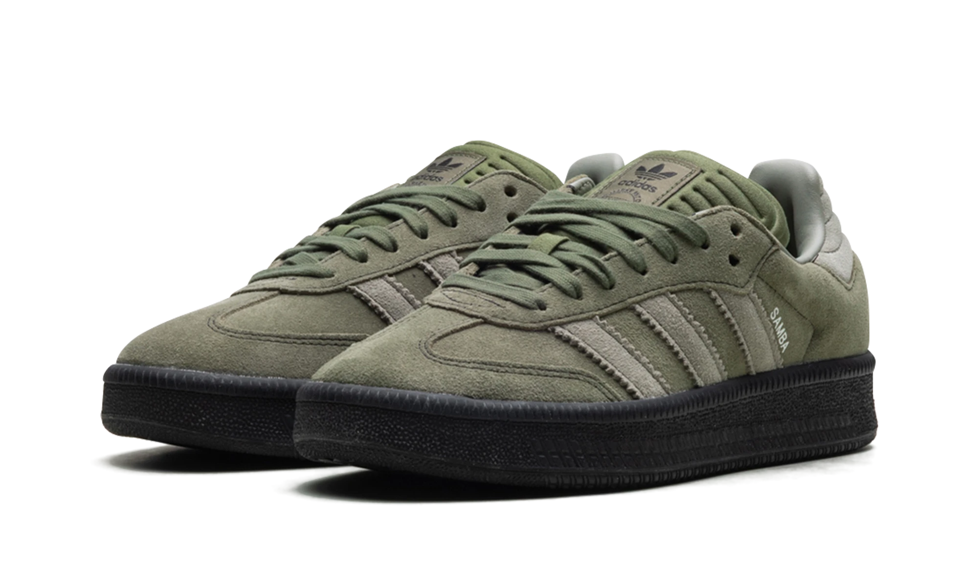 Paire de sneakers Adidas Samba XLG Olive Strata neuve et authentique avec boîte d'origine.