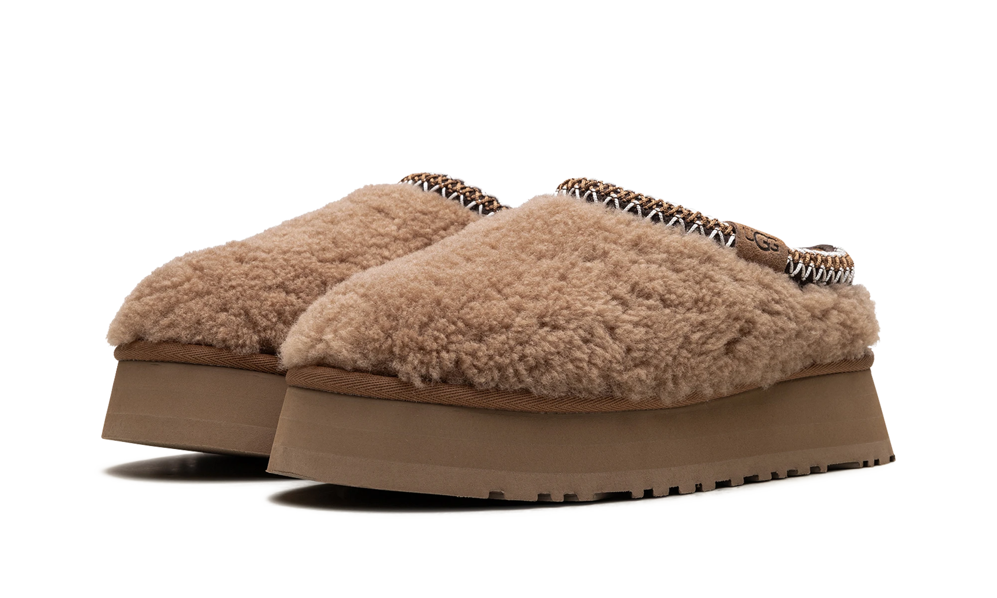 Paire de pantoufles UGG Tazz Slipper Maxi Curly Chestnut neuve et authentique avec boîte d'origine.