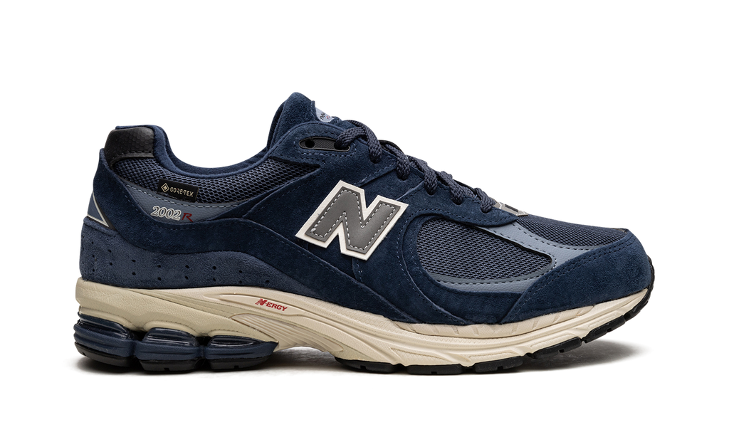 2002R Gore-Tex Navy Arctic Grey