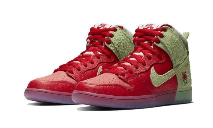 SB Dunk High Pro QS Strawberry Cough - MNR Sneakers