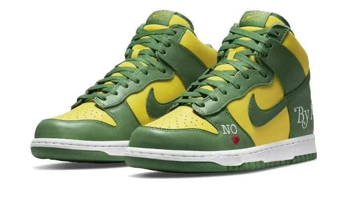 SB Dunk High Supreme By Any Means Brazil - MNR Sneakers