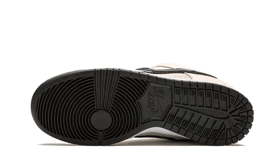 SB Dunk Low Albino & Preto - MNR Sneakers