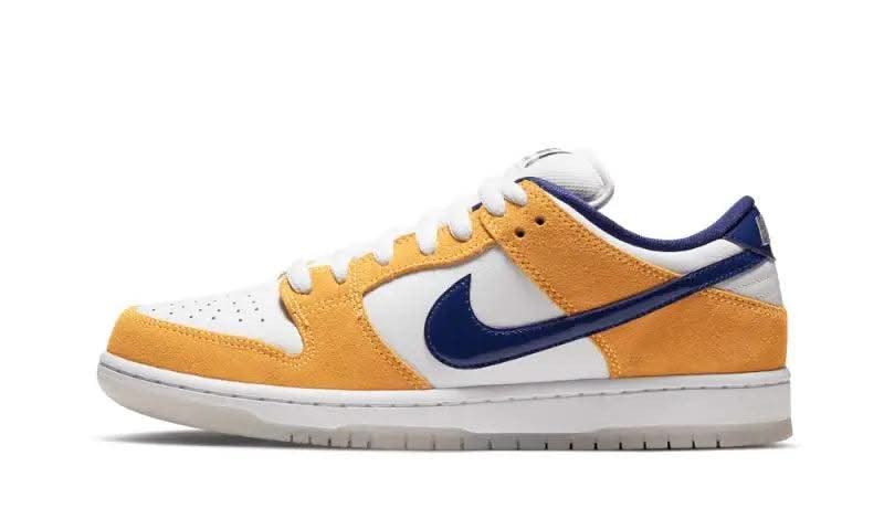 SB Dunk Low Laser Orange - MNR Sneakers