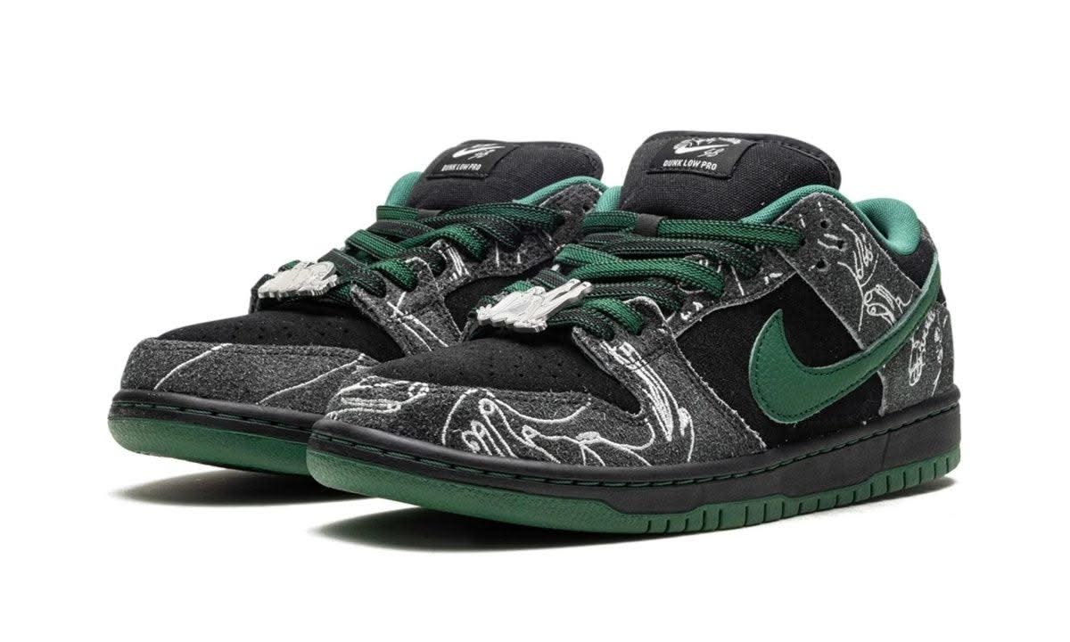 SB Dunk Low There Skateboards - MNR Sneakers