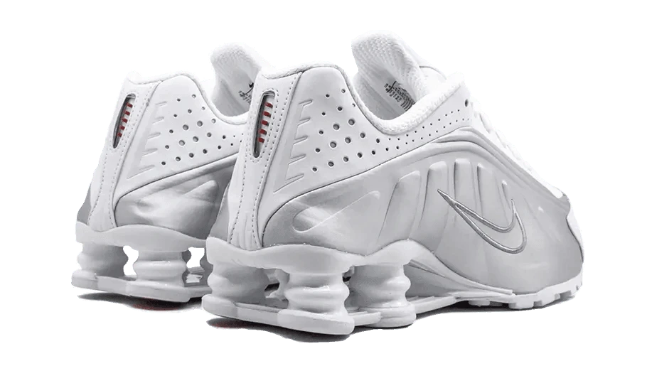 Shox R4 White Metallic Silver - MNR Sneakers