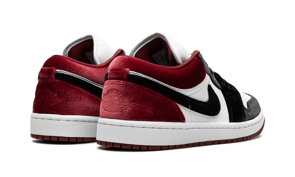 Air Jordan 1 Low SE Velvet Black Toe - MNR Sneakers
