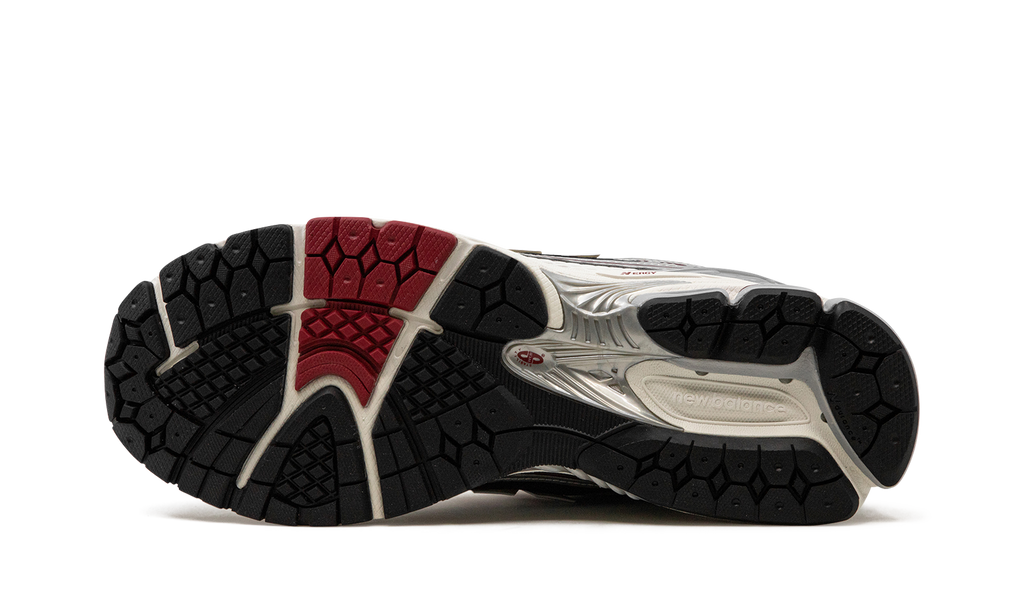 1906R Silver Classic Crimson