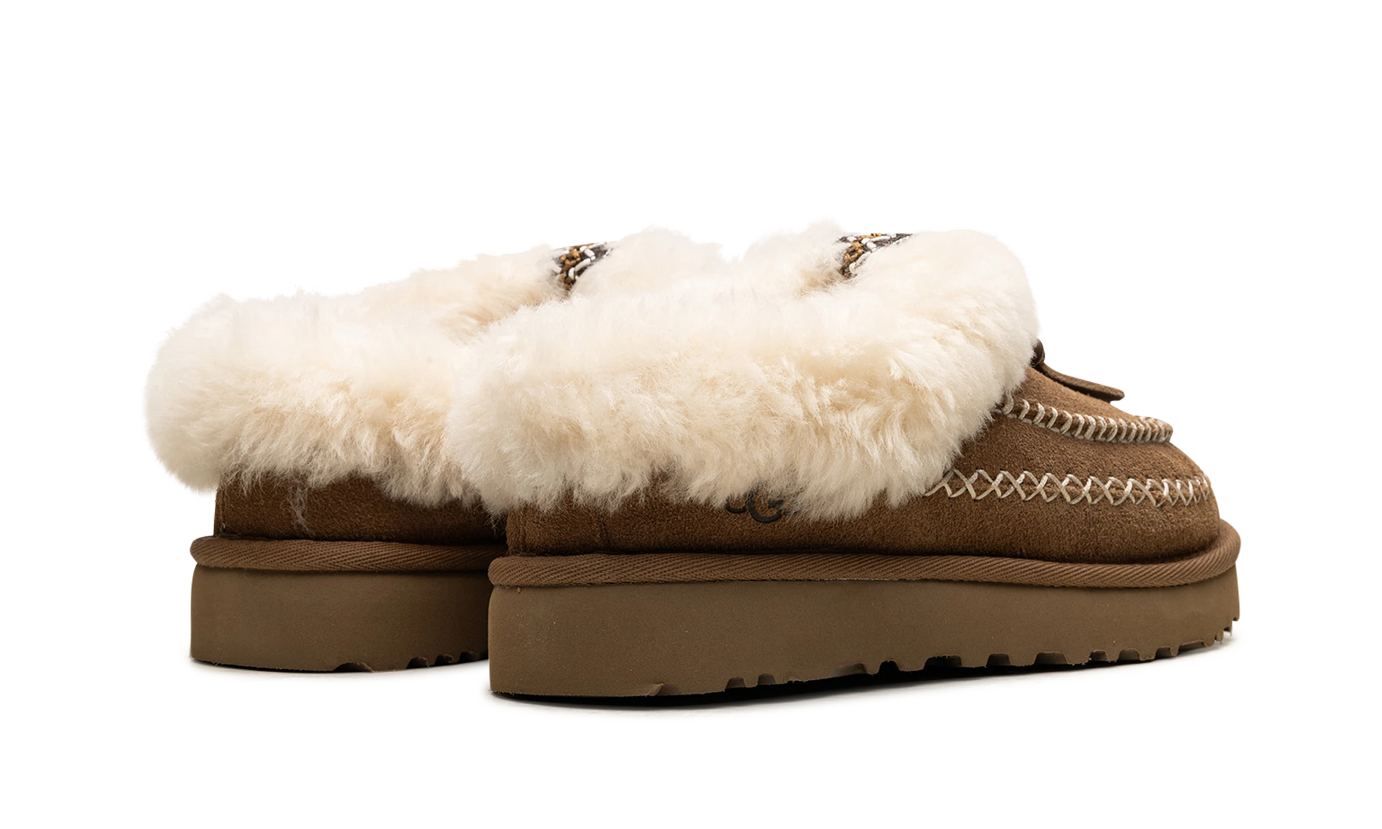 Vue arrière des talons de la UGG Tasman Alpine Slipper Chestnut.