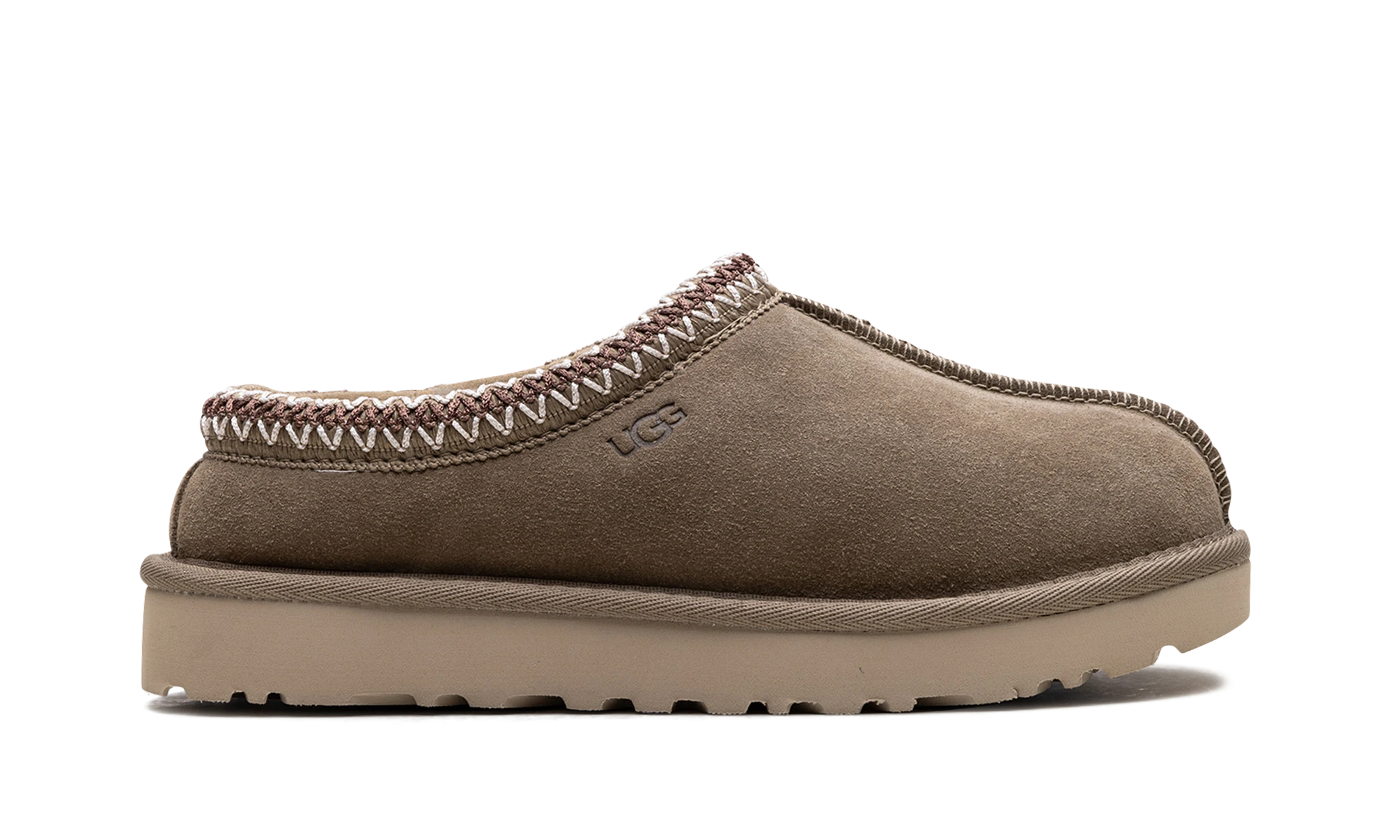 Pantoufle UGG Tasman Slipper Antilope en daim, disponible en France, Suisse, Belgique et Luxembourg — vue de profil extérieur.