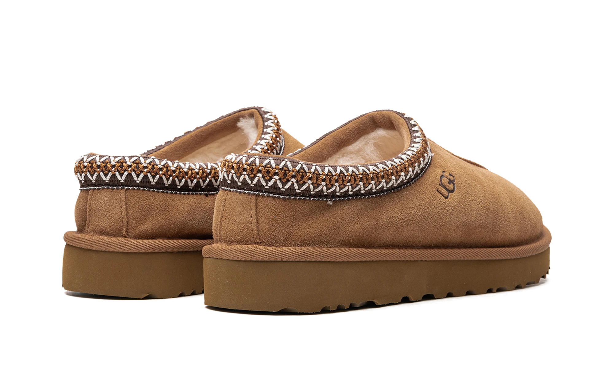 Vue arrière des talons de la UGG Tasman Slipper Chestnut.