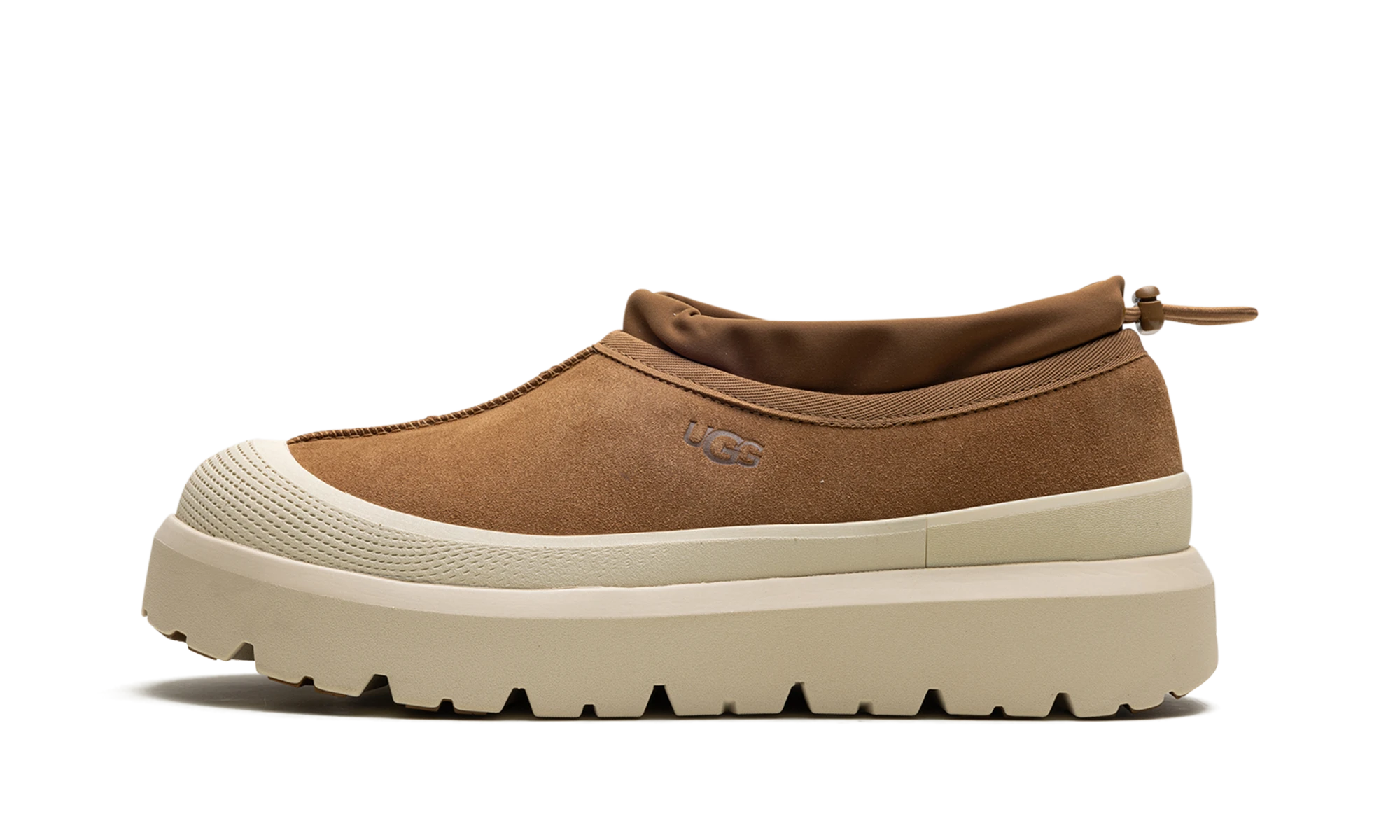 Détail du côté intérieur de la pantoufle UGG Tasman Weather Hybrid Slipper Chestnut Whitecap marron.