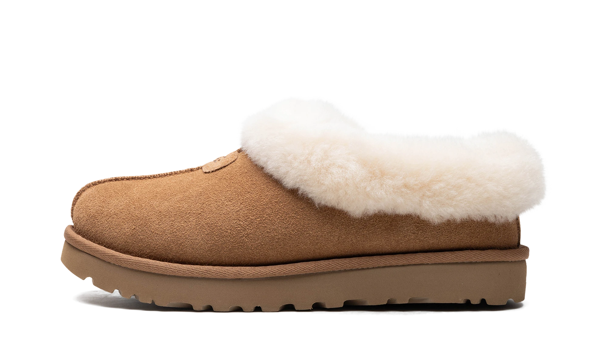 Détail du côté intérieur de la pantoufle UGG Tazzette Slipper Chestnut marron.