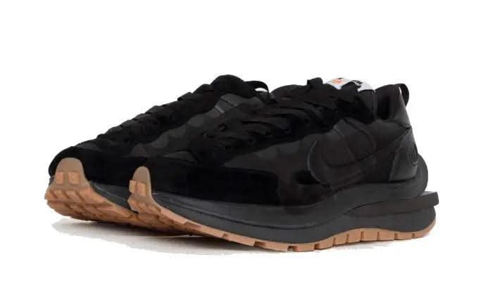 Vaporwaffle Sacai Black Gum - MNR Sneakers