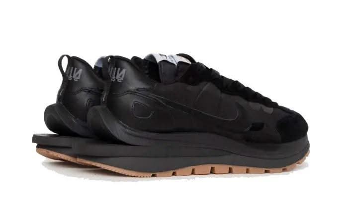 Vaporwaffle Sacai Black Gum - MNR Sneakers