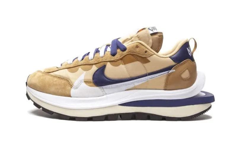 Vaporwaffle Sacai Tan Navy - MNR Sneakers