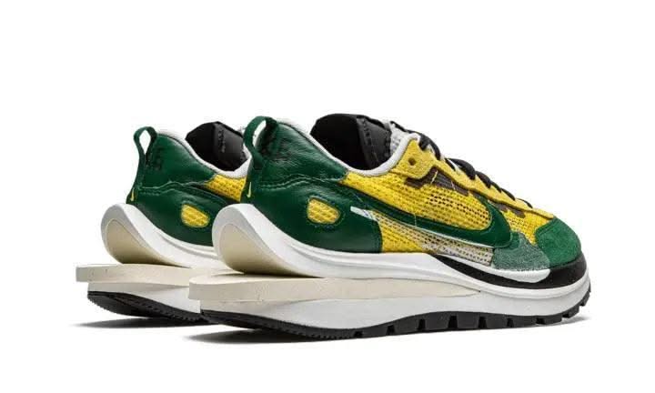 Vaporwaffle Sacai Tour Yellow Stadium Green - MNR Sneakers