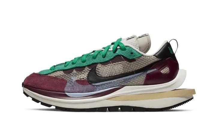 Vaporwaffle Sacai Villain Red Neptune Green - MNR Sneakers