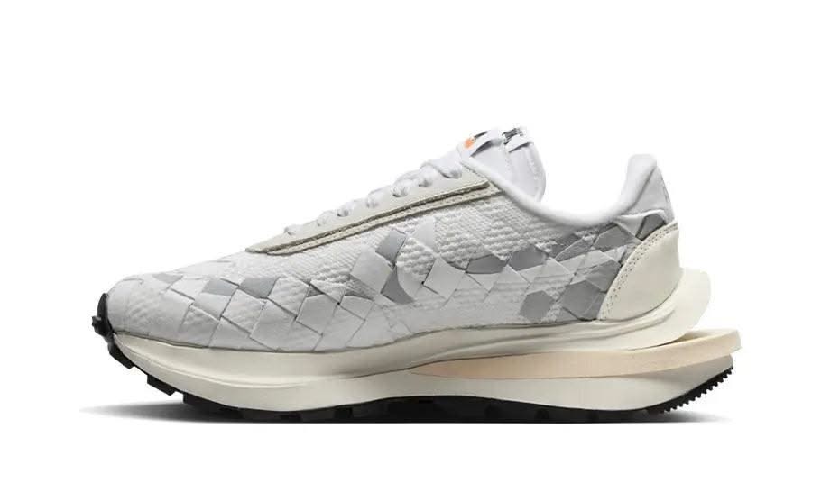 Vaporwaffle Woven Sacai Jean Paul Gaultier White - MNR Sneakers