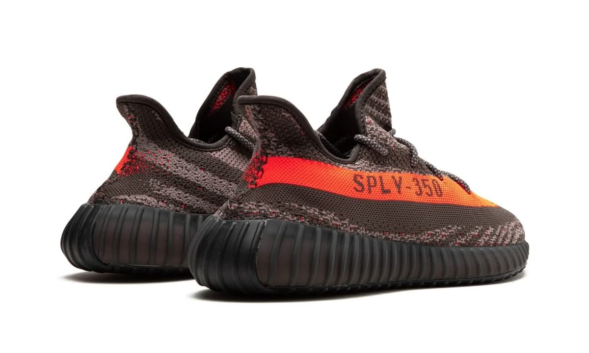Yeezy 350 V2 Carbon Beluga - MNR Sneakers
