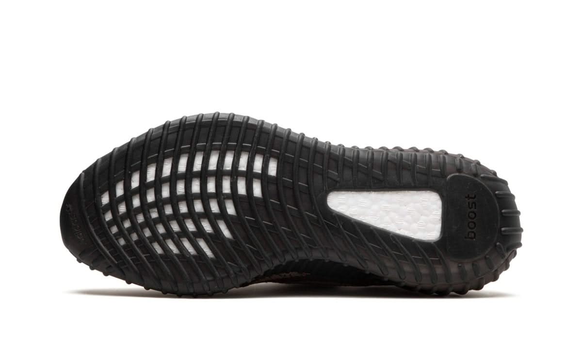 Yeezy 350 V2 Carbon Beluga - MNR Sneakers