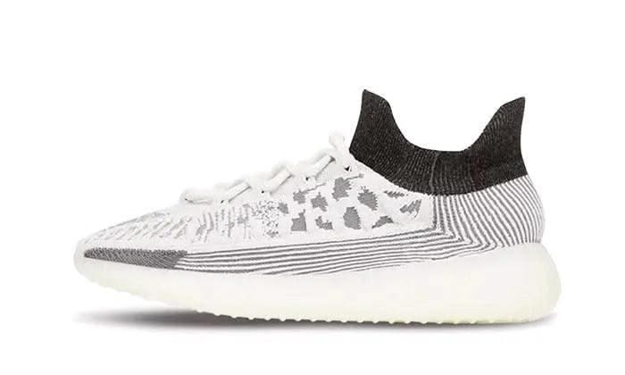 Yeezy 350 V2 CMPCT Panda - MNR Sneakers
