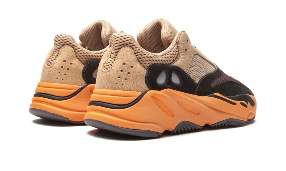 Yeezy 700 Enflame Amber - MNR Sneakers