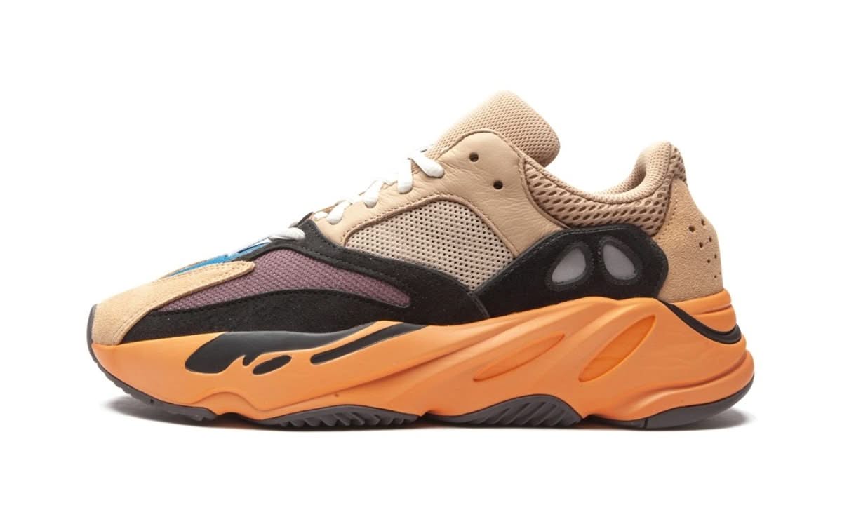Yeezy 700 Enflame Amber - MNR Sneakers