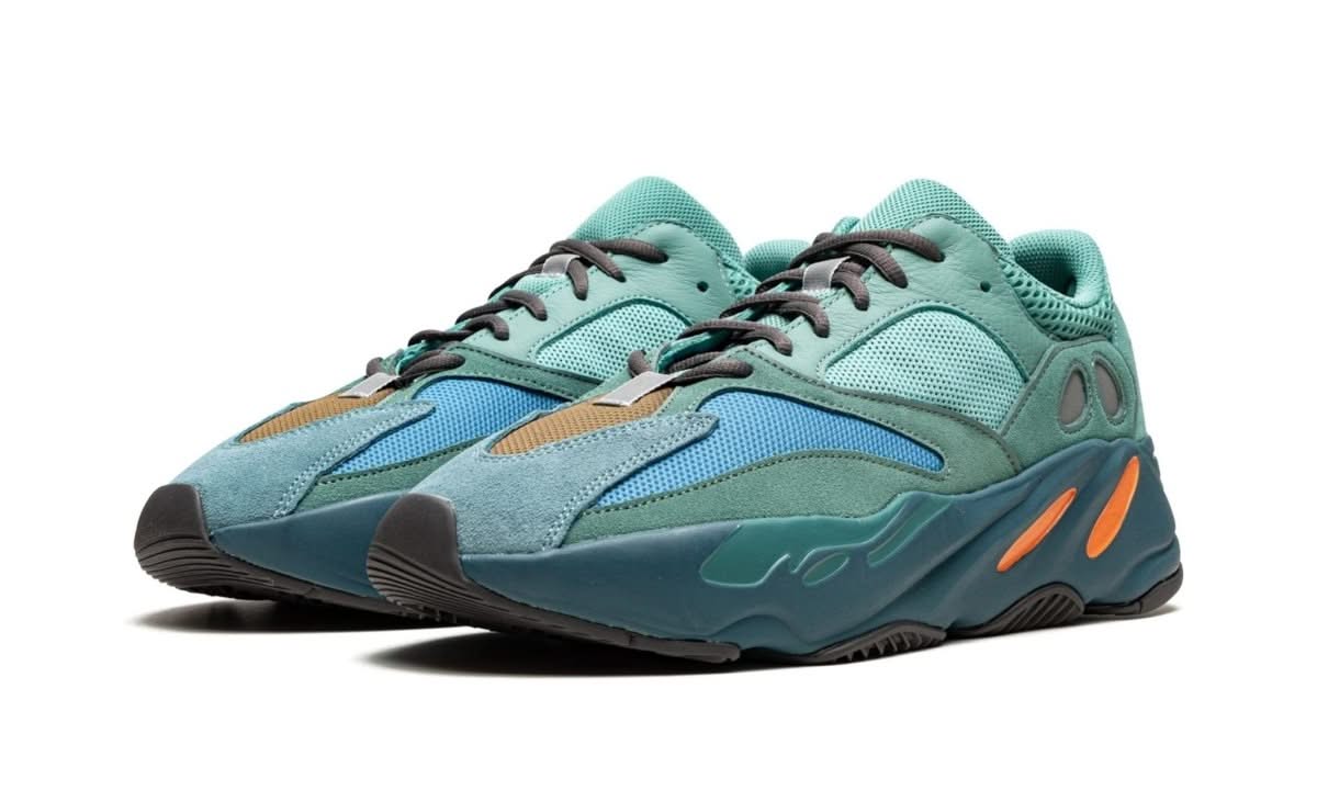 Yeezy 700 Faded Azure - MNR Sneakers