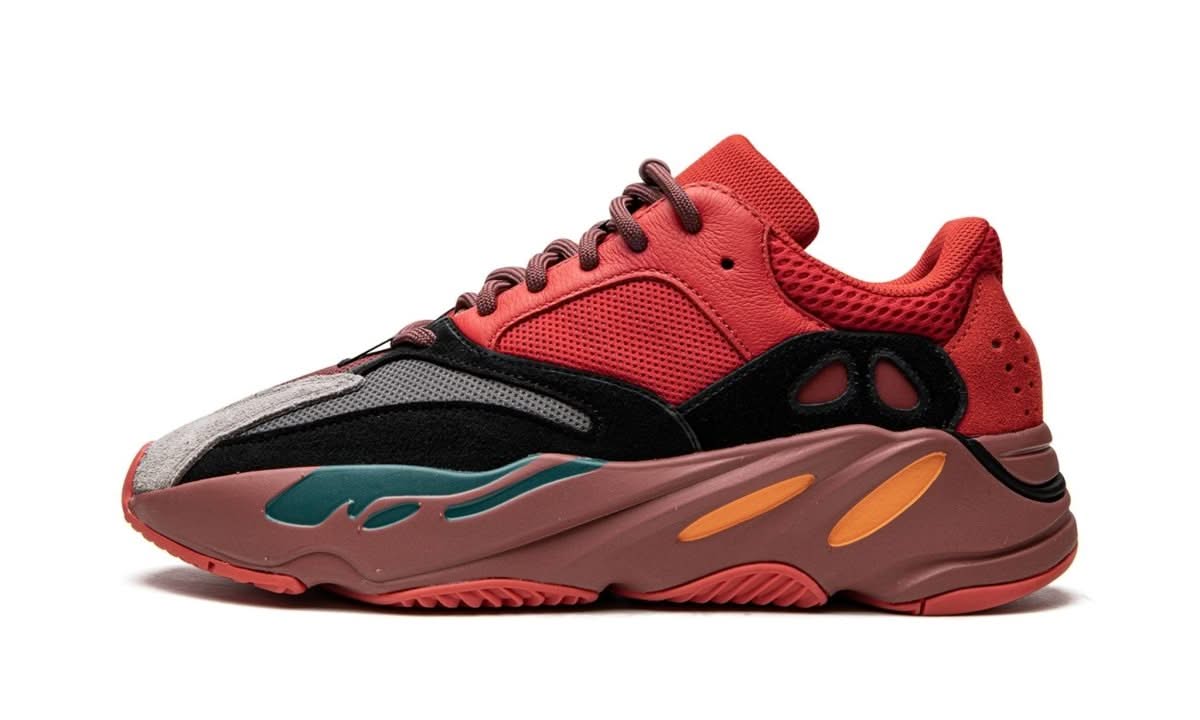 Yeezy 700 Hi-Res Red - MNR Sneakers