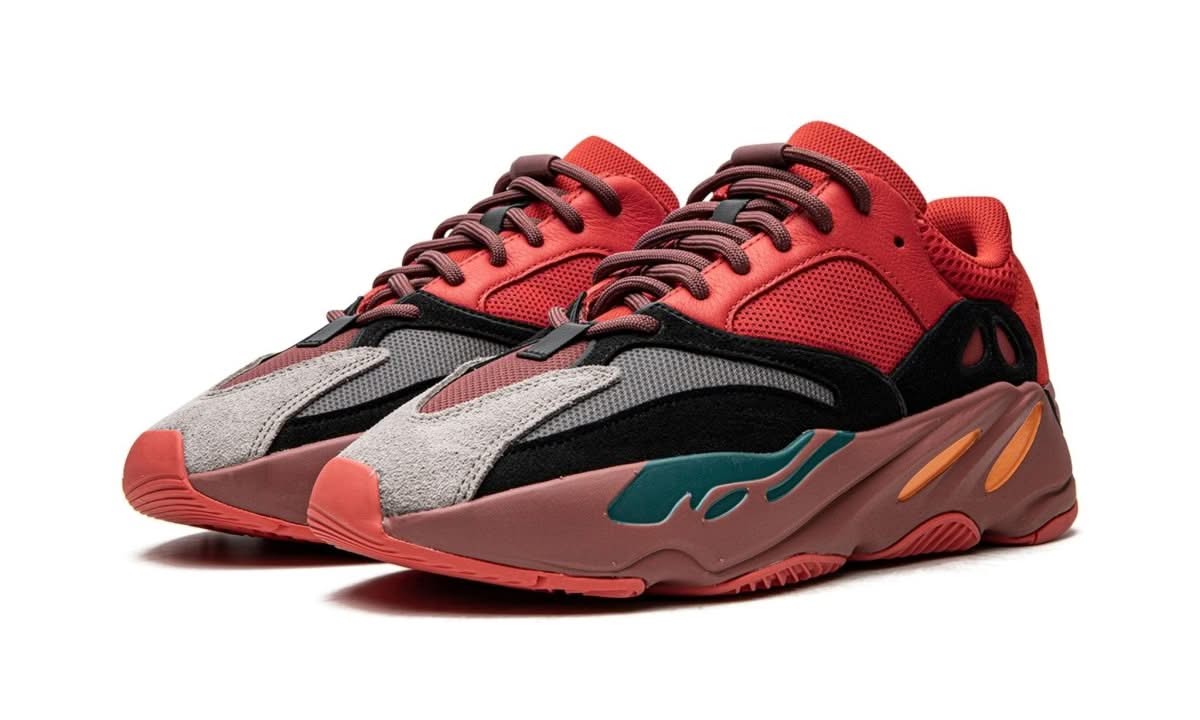 Yeezy 700 Hi-Res Red - MNR Sneakers