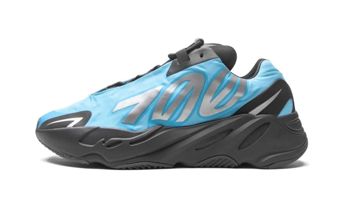 Yeezy 700 MNVN Bright Cyan - MNR Sneakers